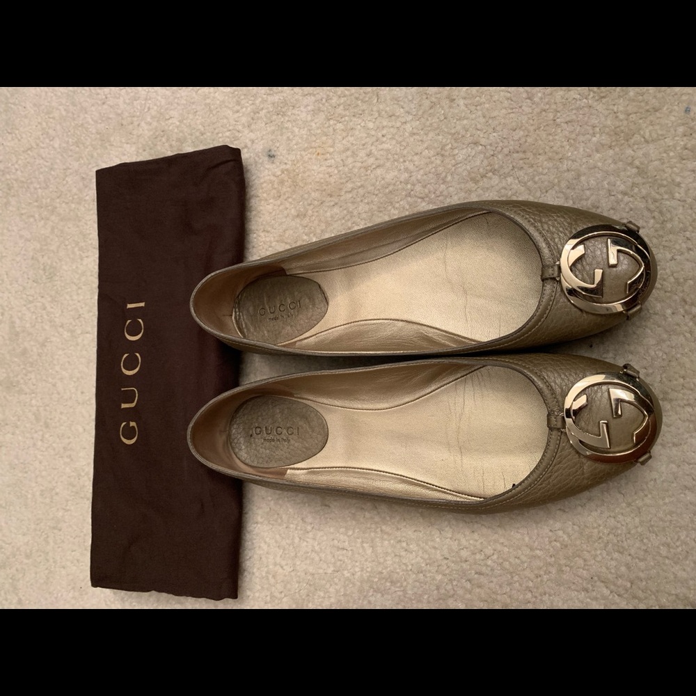 Gucci flats